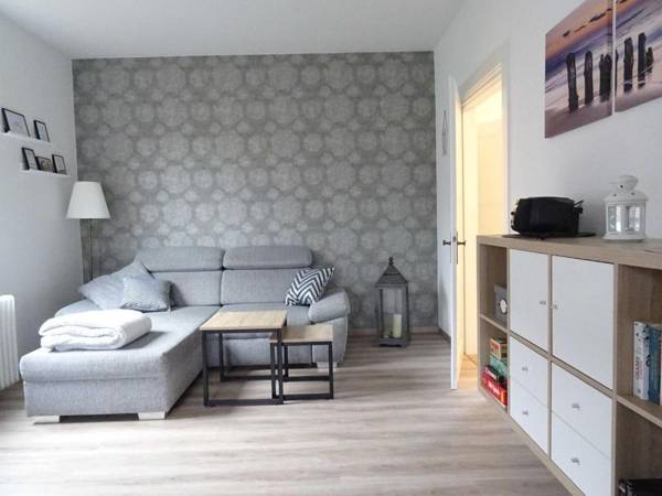 Ferienwohnungen "Kajüte Leer" 15199