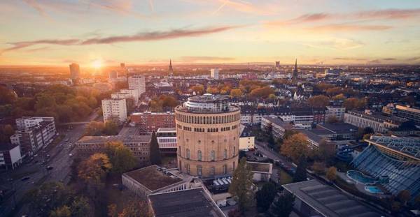 Wasserturm Hotel Cologne Curio Collection by Hilton