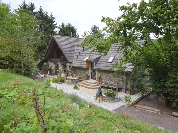 Cozy Apartment in Immerath with Fishing Near