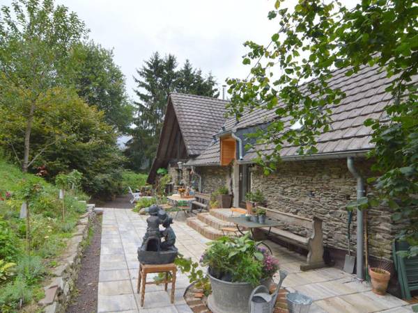 Cozy Apartment in Immerath with Fishing Near