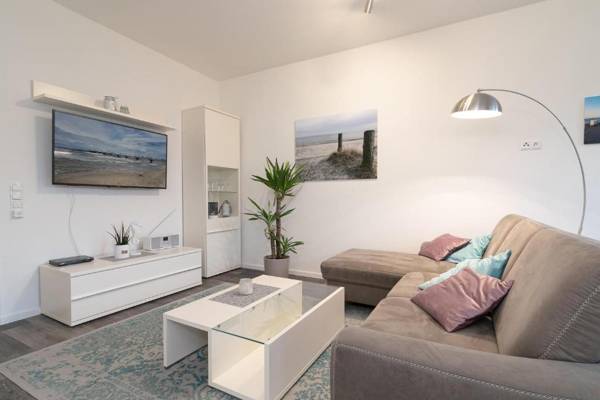 Im Sonnengarten Pinguin