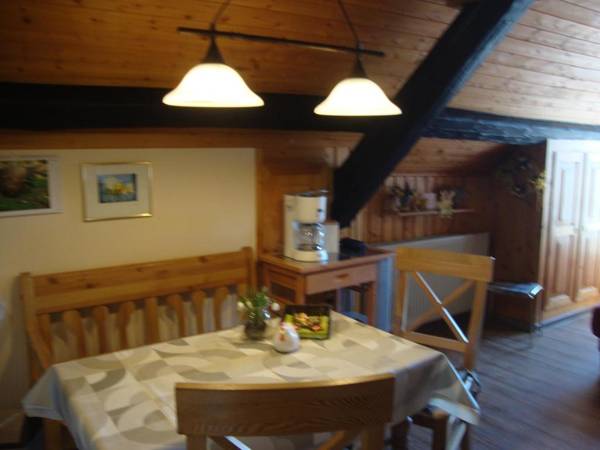 Eifelferienwohnungen "Familie Saxler"