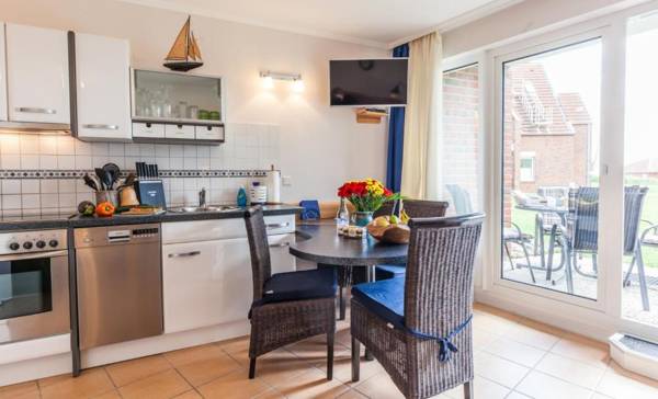 4 Sterne-Terrassen-Fewo "Heimathaven" direkt am Ostseestrand inkl Schwimmbad