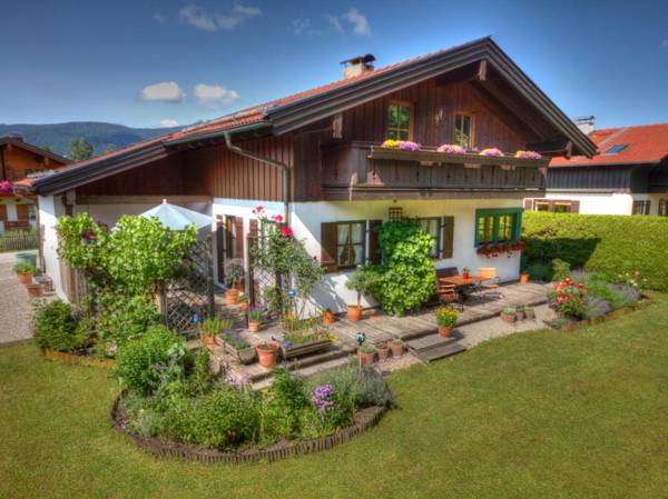 Ferienwohnung Annelies - Chiemgau Karte