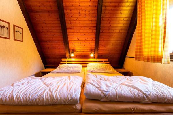 Ferienwohnpark Immenstaad am Bodensee Nurdachhaus Typ 8 NDT 040