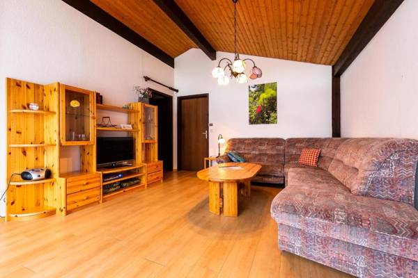 Ferienwohnpark Immenstaad am Bodensee Satteldachhaus Typ 9 SD 45