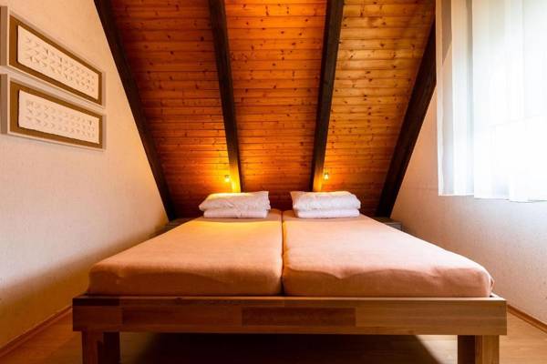 Ferienwohnpark Immenstaad am Bodensee Nurdachhaus Typ 8 NDT 008