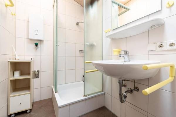 Ferienwohnpark Immenstaad am Bodensee Satteldachhaus Typ 9 SD 73