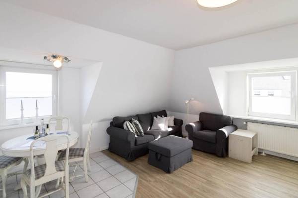 Hüs Auert Tharep Wohnung 1