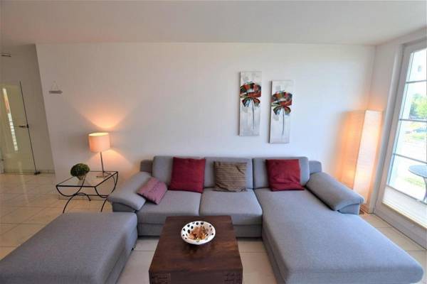 Teckhaus-2-6-Strandlaeufer-H-5-Uebern