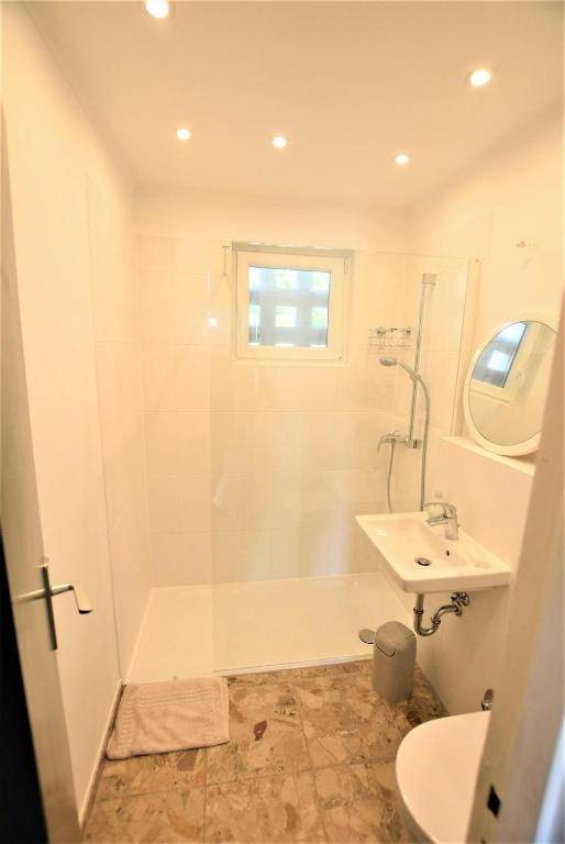 Hohes-Ufer-45-Perle-H