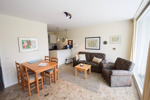 Hohes-Ufer-33-Sonnenkliff-H