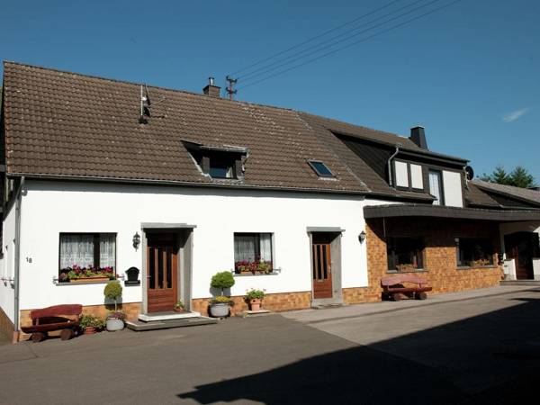 Dazzling Holiday Home in Hellenthal with Sauna