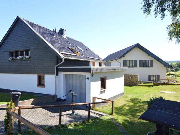 Beautiful and very comfortable detached holiday home in pretty and peaceful surroundings