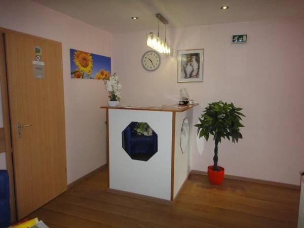 Hotel DenRiKo