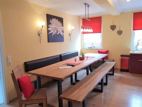 XXL-Ferienwohnung Blumenwiese