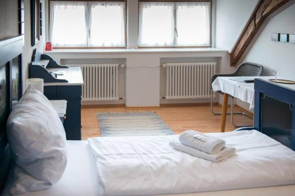 Gasthaus zum Löwen - Restaurant Akropolis