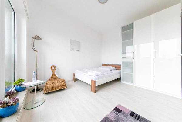 6704 Private Room