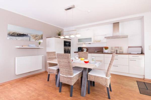 M5 Bungalow - Apartmenthaus Marienburger Str 4 - FERIENDOMIZIL HOLLICH