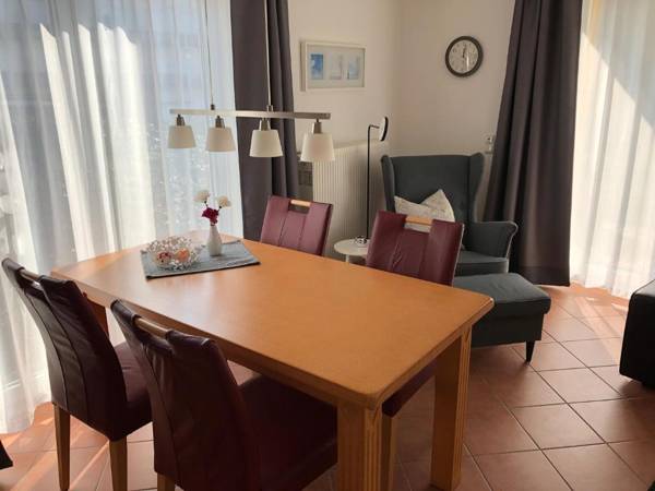 Traum-Ferienwohnung Nr 1 in der Residenz am Kurpark Grömitz- Familie Gorisen