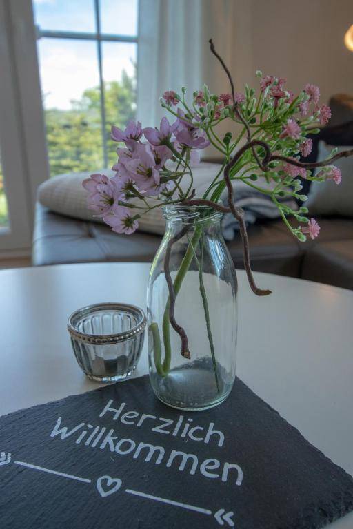 Huxfeld-Hof - Wiesenblick