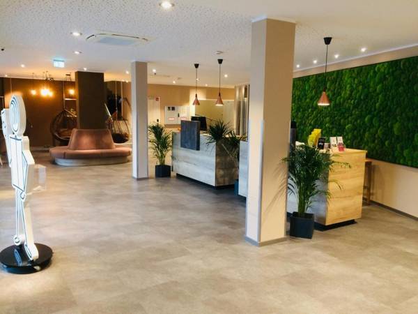 Adesso Hotel Göttingen - pay at property on arrival