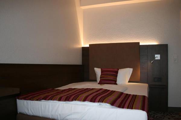 HOTEL PARQÉO im A66