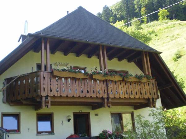 Haus am Bach