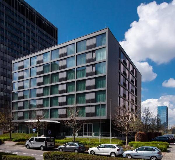 DoubleTree by Hilton Frankfurt Niederrad