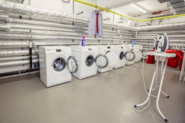 360 Degree Apartment