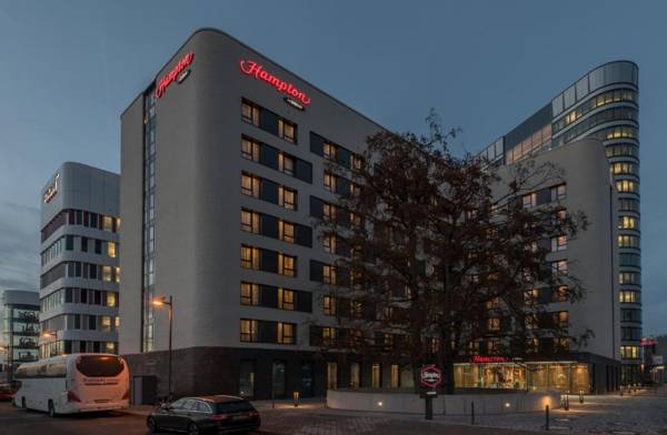 Hampton By Hilton Frankfurt Airport