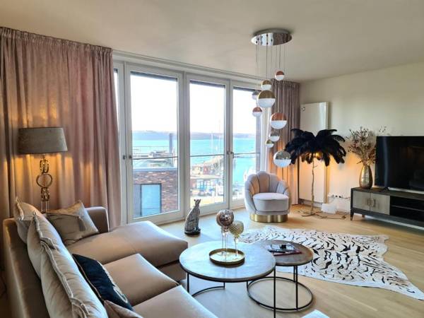 Alisa - Townhouse Beautiful Life