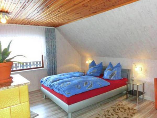 Charming Apartment in Finsterbergen Thuringia with Garden