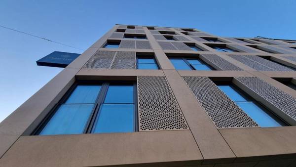 Fourty Three Luxury Serviced Apartments