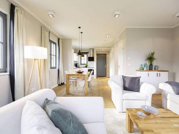 Superior Reetdachvilla mit 2 Schlafzimmern E12