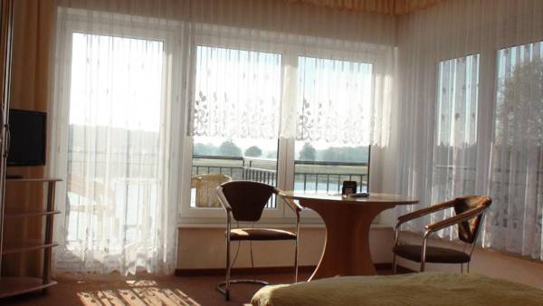 Elbterrassen zu Brambach