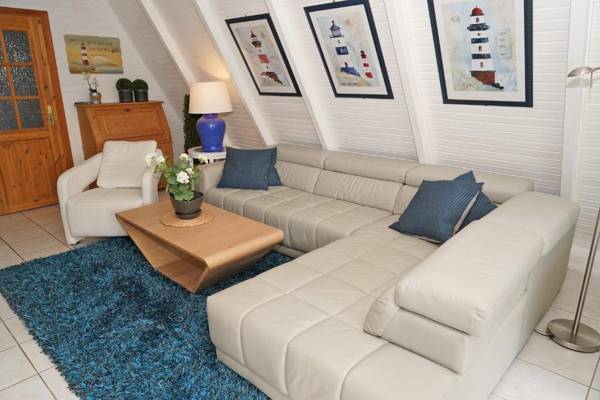 Zeltdachhaus _ 2 x TV _ ruhige Lag