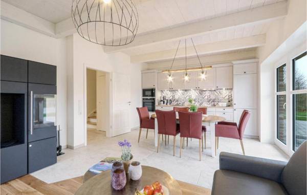 Awesome home in Dagebüll with Sauna WiFi and 3 Bedrooms