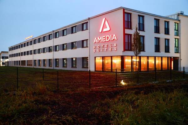 AMEDIA Studios and Living