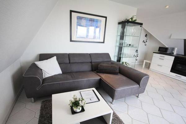 Ferienwohnung-6-im-Haus-Robbenplate-mit-Panorama-Meerblick