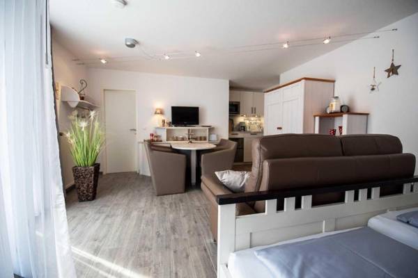 Haus-Pavillon-Ferienwohnung-12-PAV12