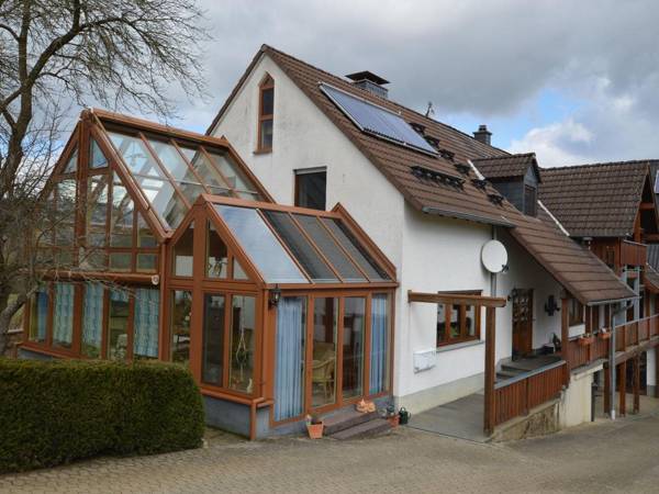 Lovely Holiday Home in Kerpen naer Volacanic Eifel