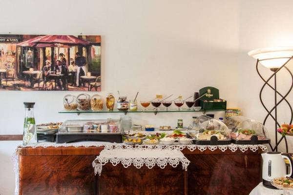 Park Villa Apartments