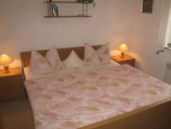 Stylish Apartment in Sohl with Terrace