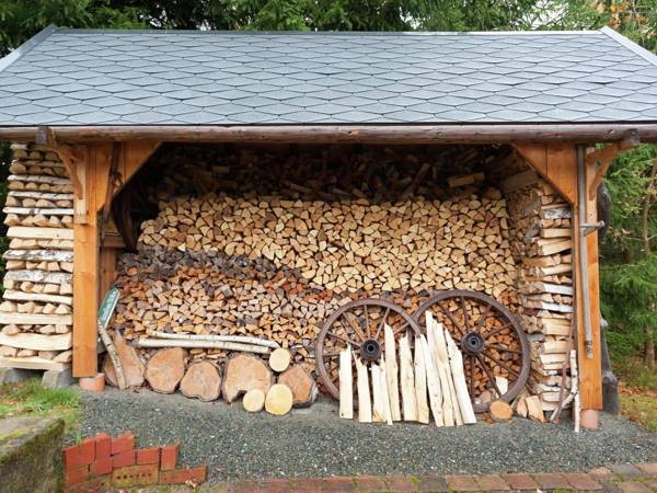 Holiday Home in Sohl with Terrace Garden BBQ Deckchairs