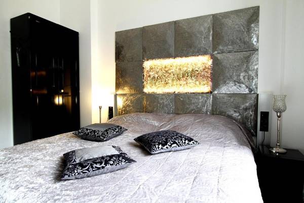 VillaAdel.es designrooms