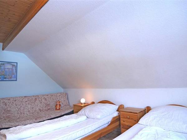 Large apartment in the Hochsauerland region in a quiet location with garden and terrace