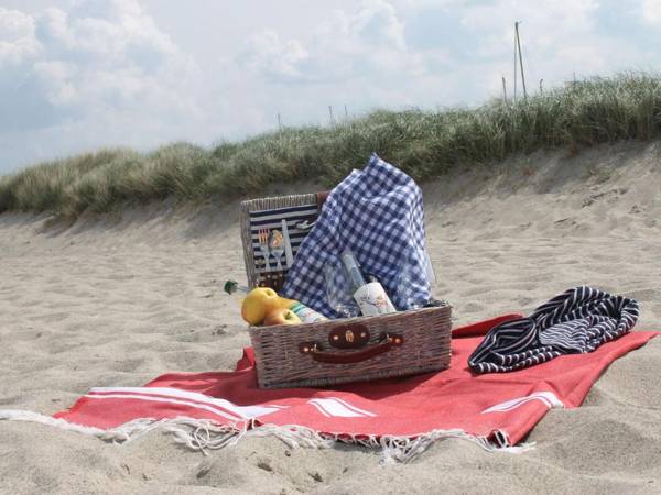 Pleasant Apartment in Kröpelin with Terrace