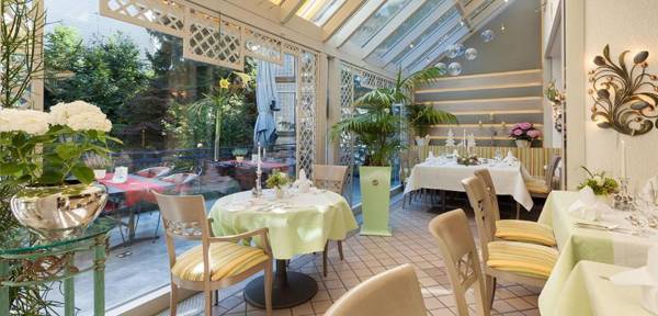 Rüters Parkhotel/Ferienwohnung