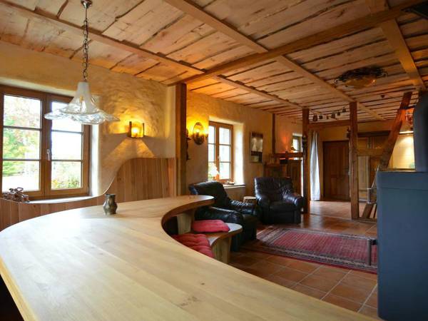 Pleasant Villa in Vhl-Marienhagen with Private Terrace